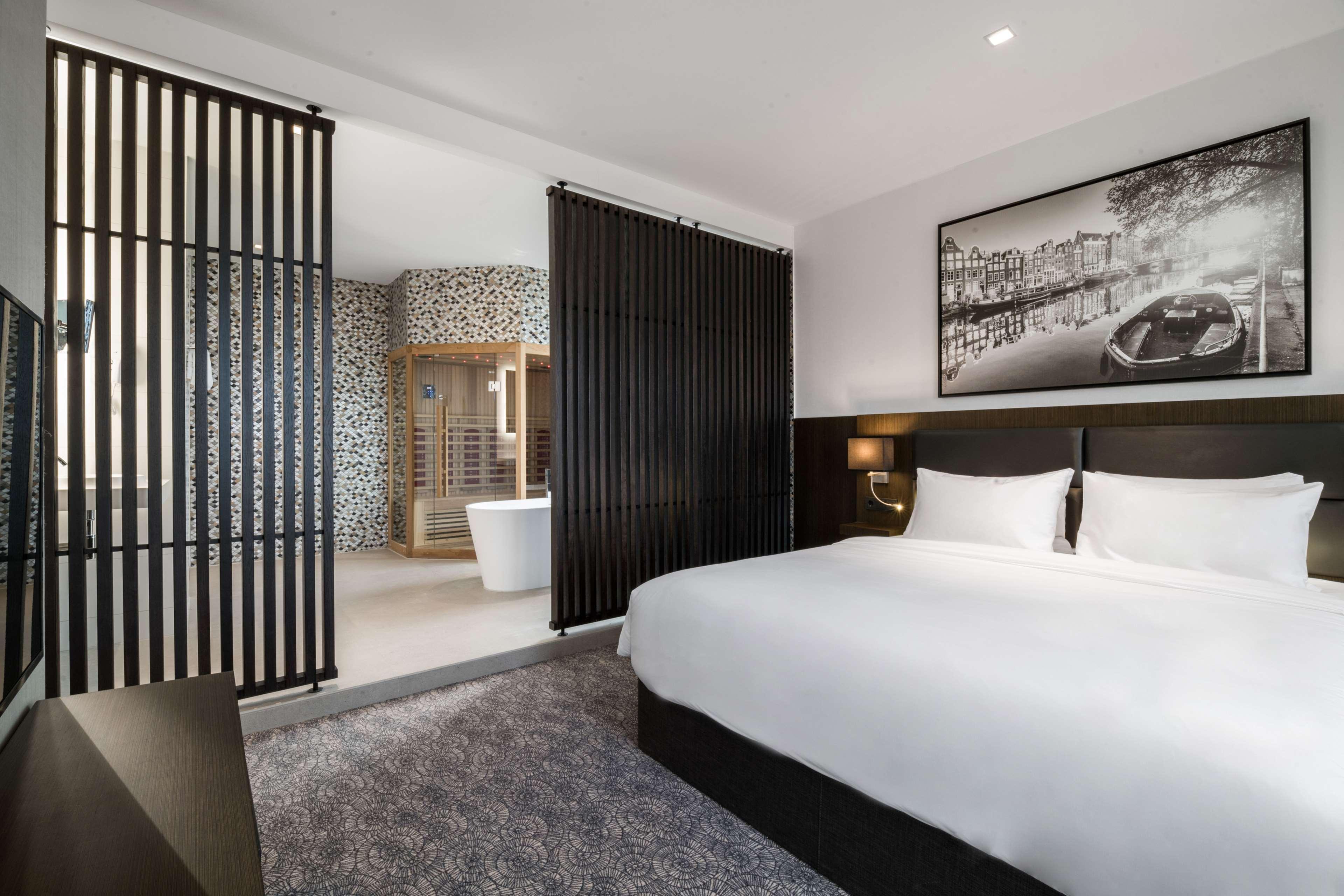 Radisson Hotel And Suites Amsterdam South エクステリア 写真